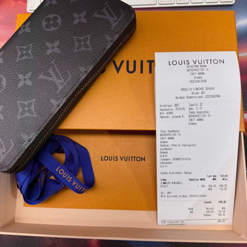 Louis Vuitton Zippy Wallet Monogram Eclipse new authentic