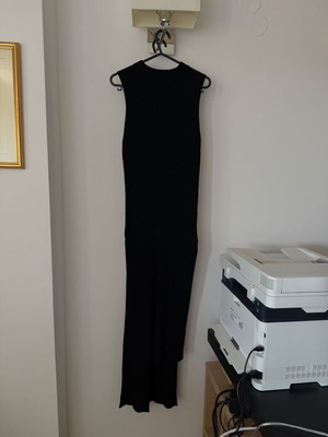 Ribbed long sleeveless dress black, like new, size S/M