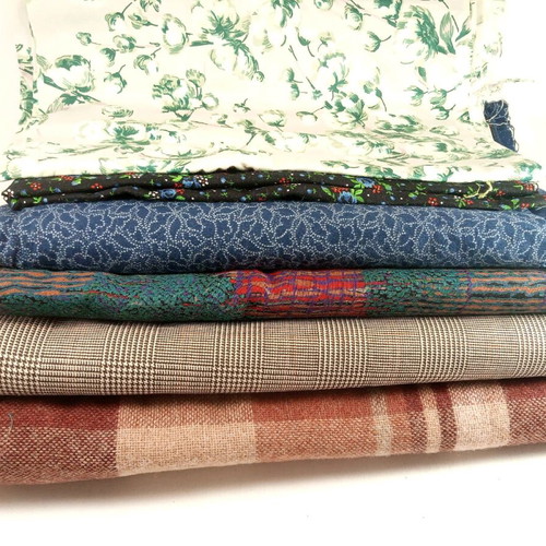 Fabric remnants excellent quality Δ 70-80 new for sewing