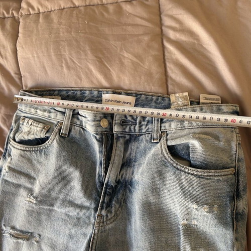 Jean παντελόνι Calvin Klein Jeans σαν καινούργιο με σκισίματα, γραμμή Dad Jean