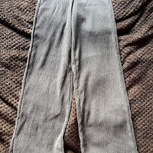 Bershka women's pants size XS gray like new
