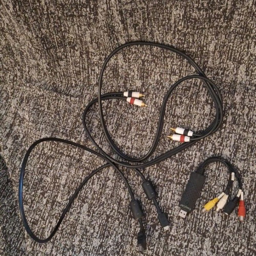 Set of cables and USB video capture adapter like new