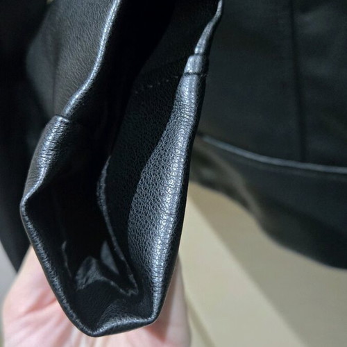 Reserved leather jacket like new, size L black