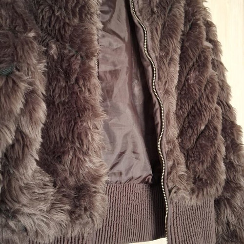 Fur jacket medium warm like new brown No.Small