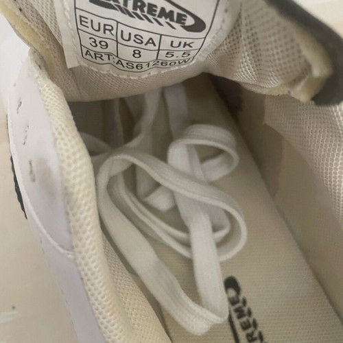 Extreme Women's Athletic Shoes New White with Black Details Size 39