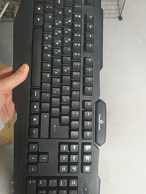 Wireless computer keyboard like new without USB stick