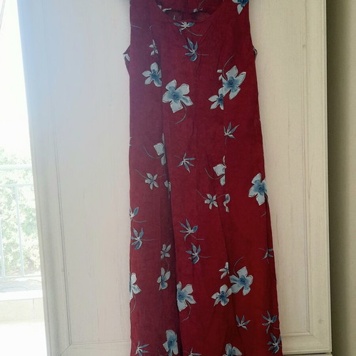 Long dress used, red and turquoise, size XL