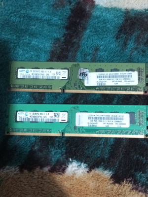 Samsung 2RX8 PC3 8500U 4GB RAM kit