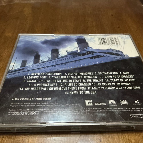 Titanic CD Soundtrack music from the motion picture like new