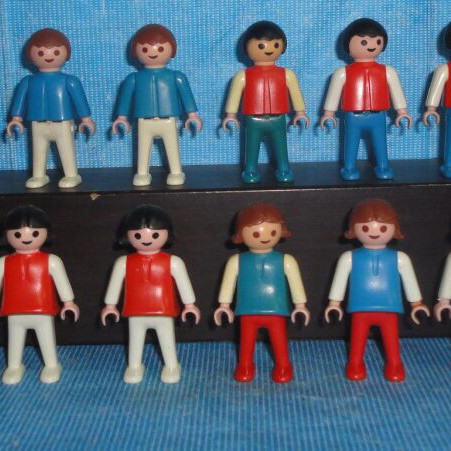 Playmobil Lyra set of 20 figures like new
