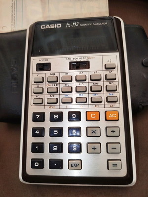 Calculadora Casio fx-102 vintage μεταχειρισμένη για ανταλλακτικά