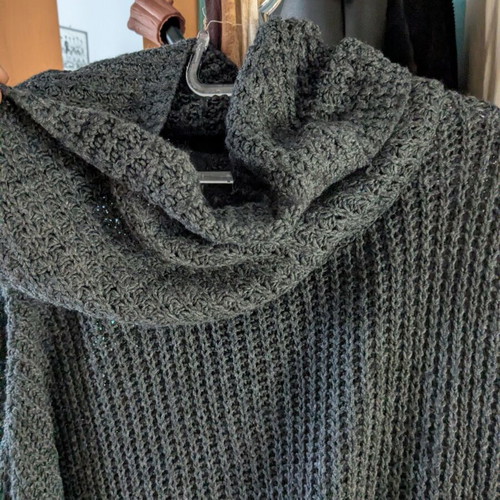 H&M gray sweater dress used, size L