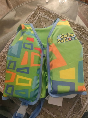 Bestway children's swim vest like new