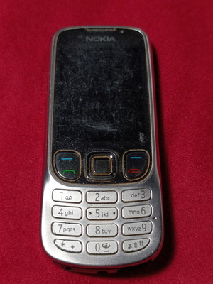 Nokia 6303c μεταχειρισμένο χωρίς μπαταρία, άγνωστης λειτουργικότητας