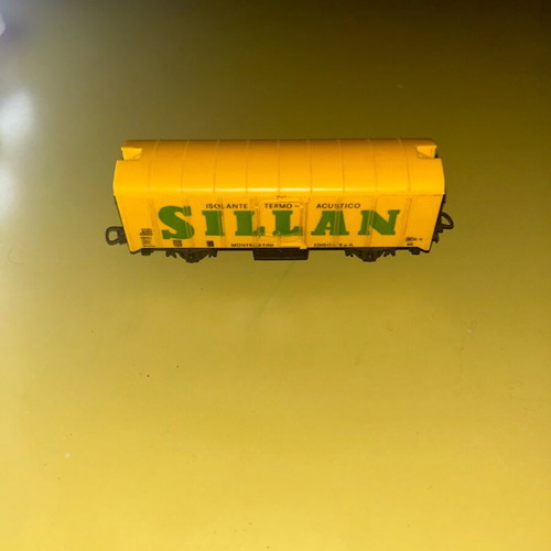 Lima wagon for H0 trains used