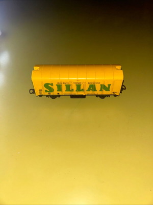 Lima wagon for H0 trains used