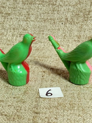 Nightingale Whistles new, plastic pack of 2