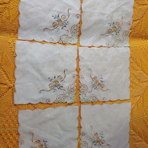Napkins used, set of 6, 25x26 cm