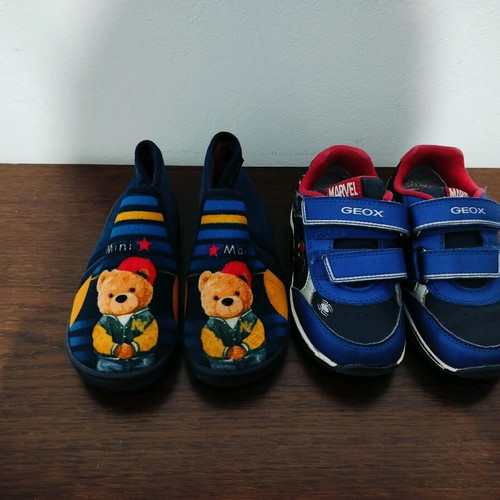 Geox kids shoe and slippers like new, sizes 24 and 26
