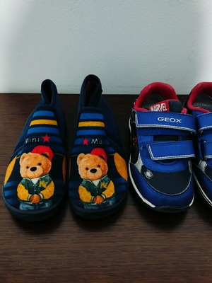 Geox kids shoe and slippers like new, sizes 24 and 26