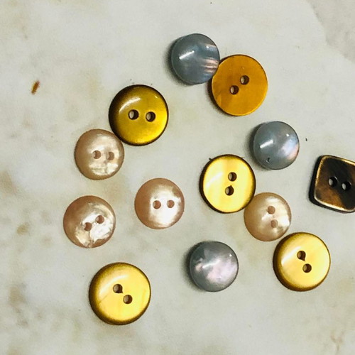 Sewing buttons pack new, 13 pcs