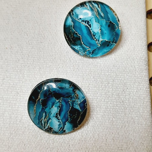 Resin earrings with blue-green waves and silver stud new