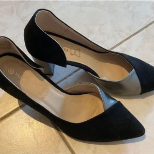Voi Noi pumps used, black, size 39, excellent condition