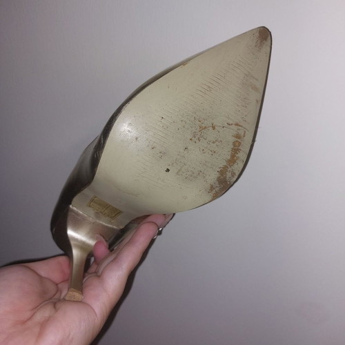 Gold high heels used, very good condition, size 37