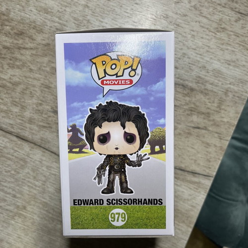 Funko Pop Edward Scissorhands vinyl figure