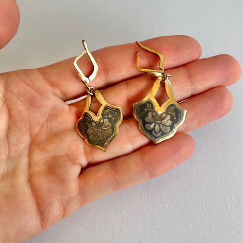 Vintage blackened silver earrings with floral engraving used