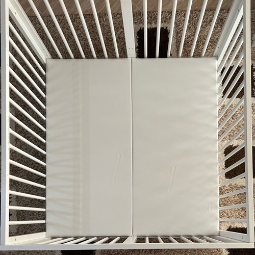 Wooden adjustable baby playpen used, white