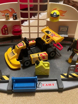 Playmobil kart set 6869 and police van set 4464 like new