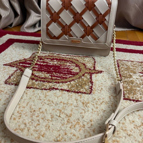 DOCA crossbody bag like new