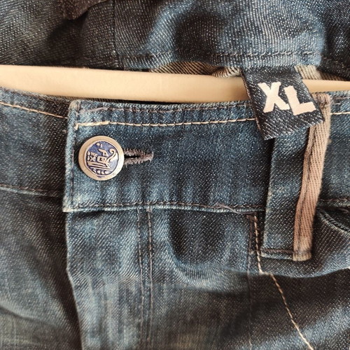 Attrattivo dark blue jeans XL, new with decorative seams