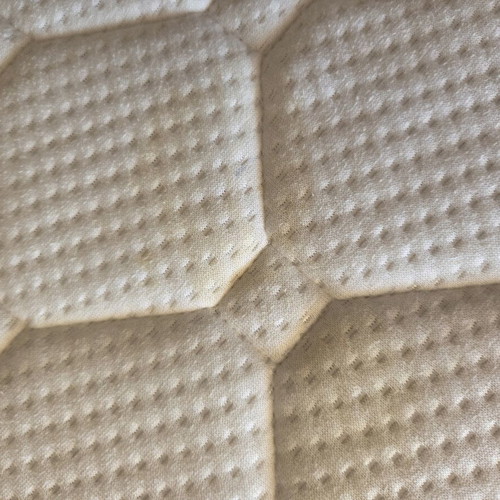 Wellpur memory foam mattress used 1.60 x 2 m