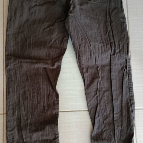Men's Pants Hugo Boss pack of 2, like new, brown corduroy and blue denim