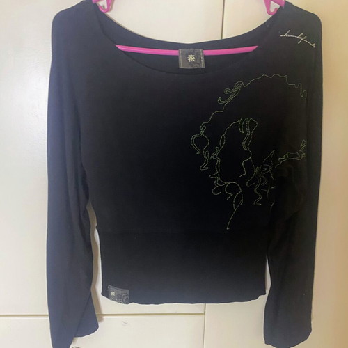 Skunk Funk long sleeve blouse No 2 with figure design