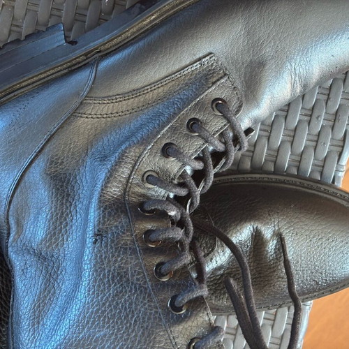 Leather high Zara boots like new, size 40-41 black