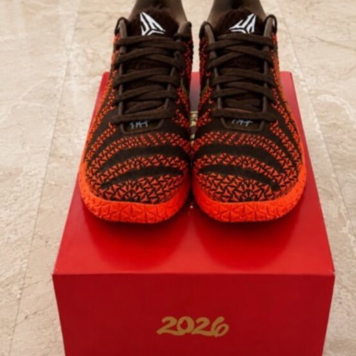 Nike Ja 3 Lunar Year basketball shoes size 45 new, red