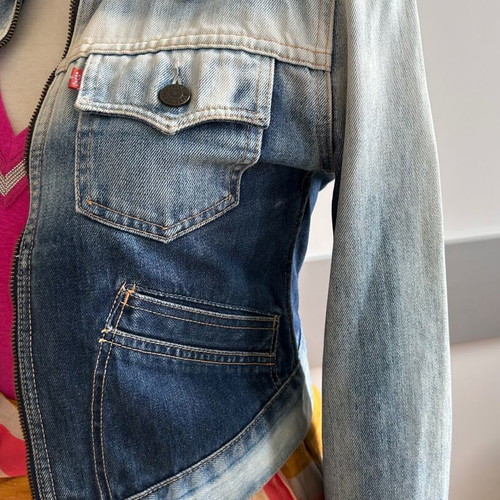 Levi's denim waisted jacket like new, size XS/S, blue