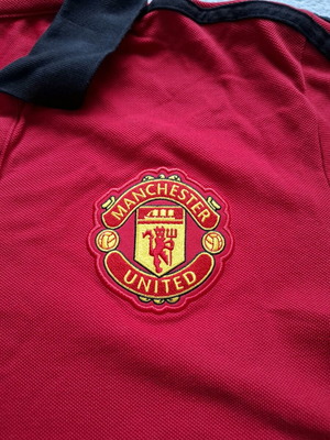 Adidas Manchester United κόκκινη φανέλα ποδοσφαίρου L σαν καινούργια