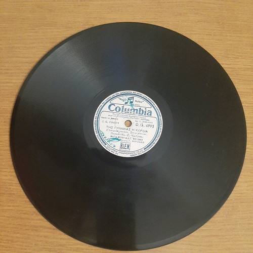 78 rpm record used with Magia Melagia
