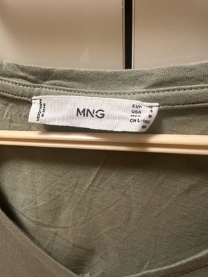 dress mango medium.