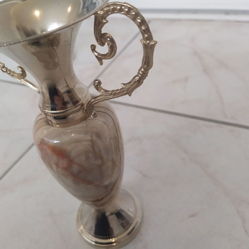 Vintage decorative onyx and brass amphora like new 23cm