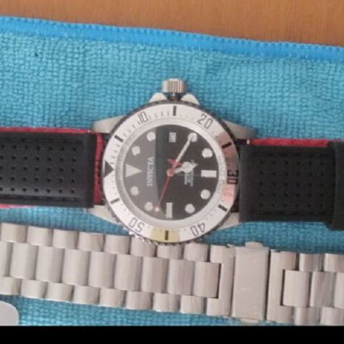 Invicta Pro Diver Automatic men's watch, black and red, 44mm, 20ATM