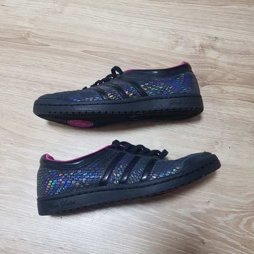 Adidas Sleek Series Sports Shoes Size 36 2/3 Like New