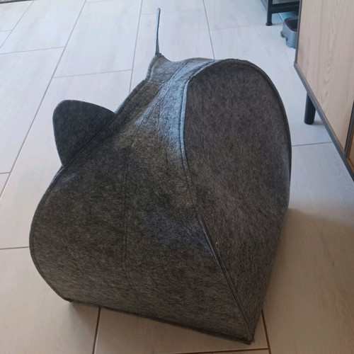 Pet house new for cats and small dogs