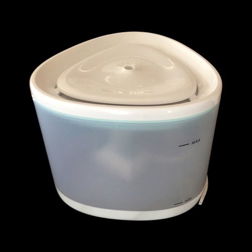 Automatic pet water fountain for cats and dogs