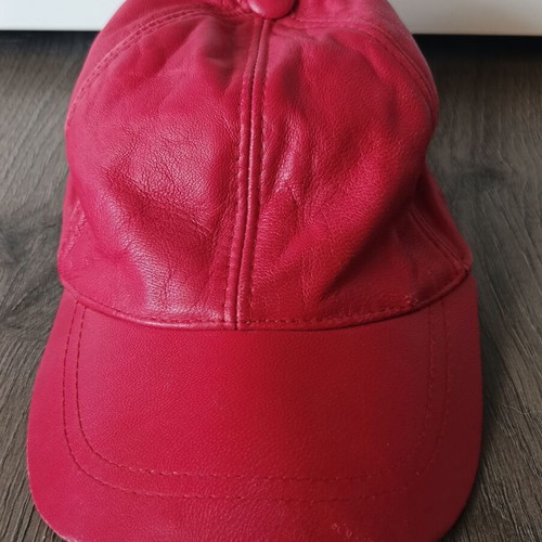 Leather jockey hat red, like new, size S