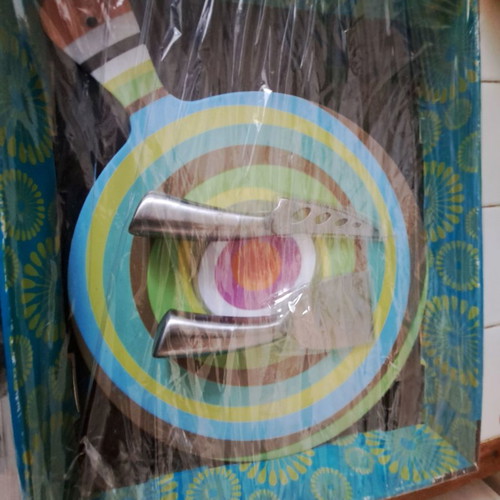 Cheese platter set new with cutting knives